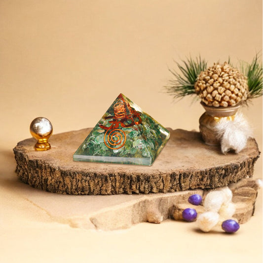 Green Aventurine Orgone Pyramid for Abundance
