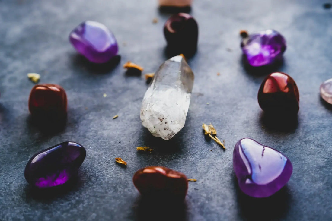EMF Protection Crystals: A Complete Guide to Natural Stones for Electromagnetic Shielding and Energy Balance