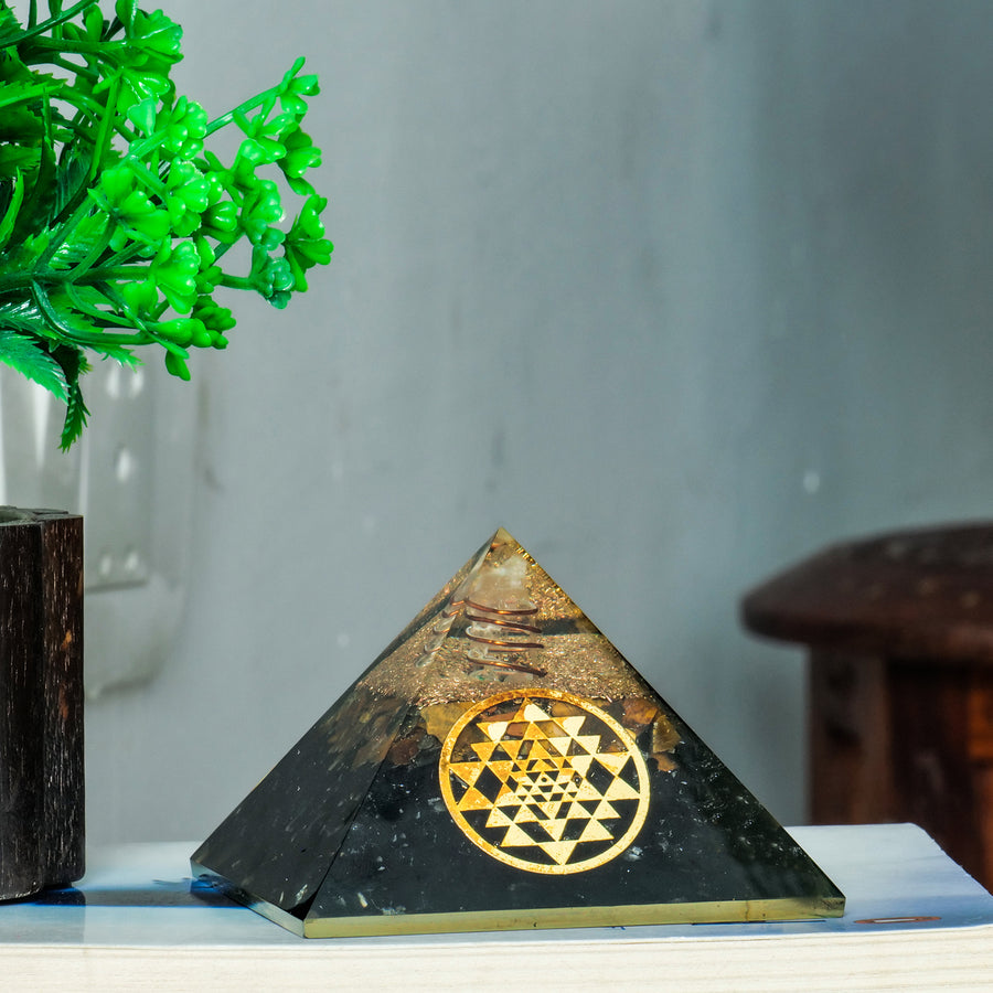 Healing Crystal Orgone Pyramid with Sri Yantra Symbol For Positive Energy