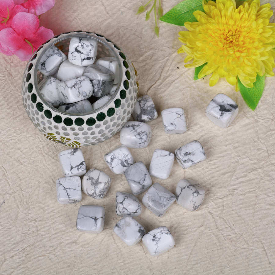 Howlite Rock Tumbled Stones For Healing 1/2 lb