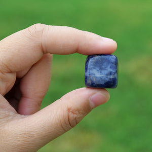 Sodalite Tumbled Stone (1lb Pack)