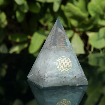 Selenite Orgonite Pyramid