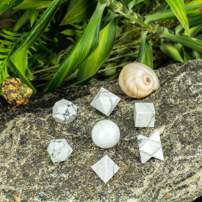 Howlite Crystal Geometric Set