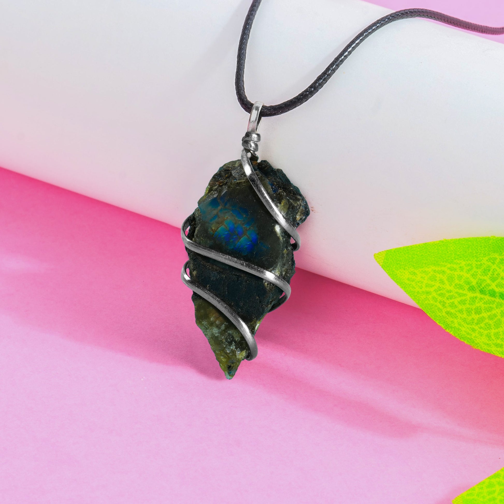 Labradorite Pendant - Labradorite Stone Necklace - Labradorite Crystal - Size 1-1.5 Inches