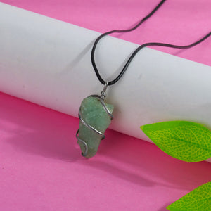 Green Aventurine Pendant - Aventurine Pendants - Green Aventurine Stone - Size 1-1.5 Inches