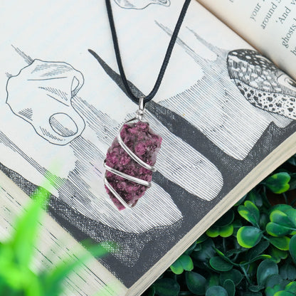 Rhodonite Crystal Pendant - Rhodonite Healing Crystals - Rhodonite Stones - Size 1-1.5 Inches