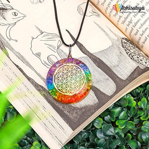 Seven Chakra Crystal Orgonite Pendant Necklaces