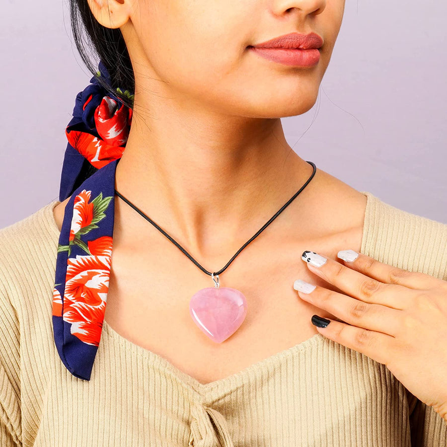 Rose Quartz Crystal Pink Heart Pendant Necklace for Women